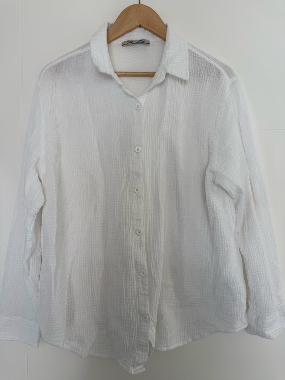 Dex Crinkle 100% Cotton Button Down, size large.